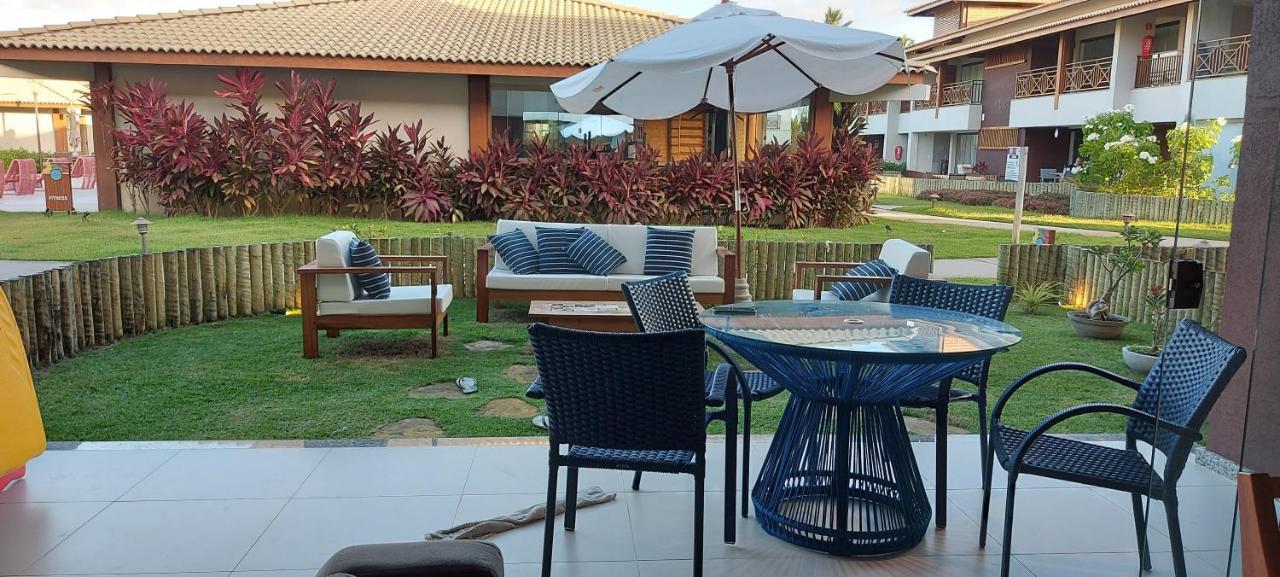 Apartamento Maravilhoso Garden Imbassai Pe Na Areia Bahia Litoral Exterior foto