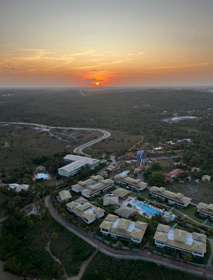 Apartamento Maravilhoso Garden Imbassai Pe Na Areia Bahia Litoral Exterior foto